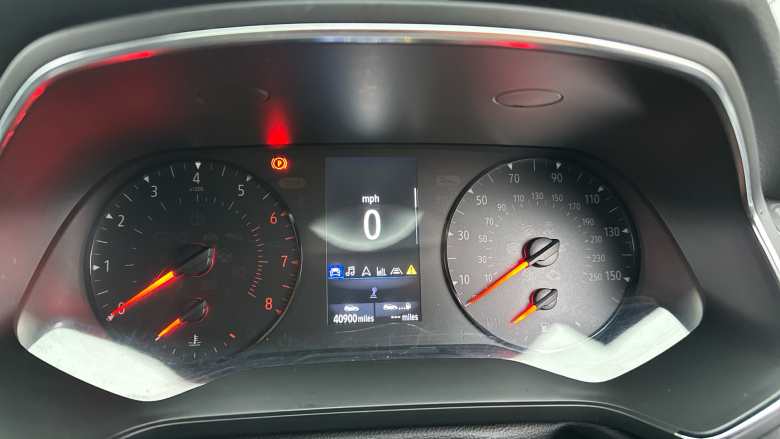 Renault Captur 1.3 TCE 130 Iconic 5dr Petrol Hatchback